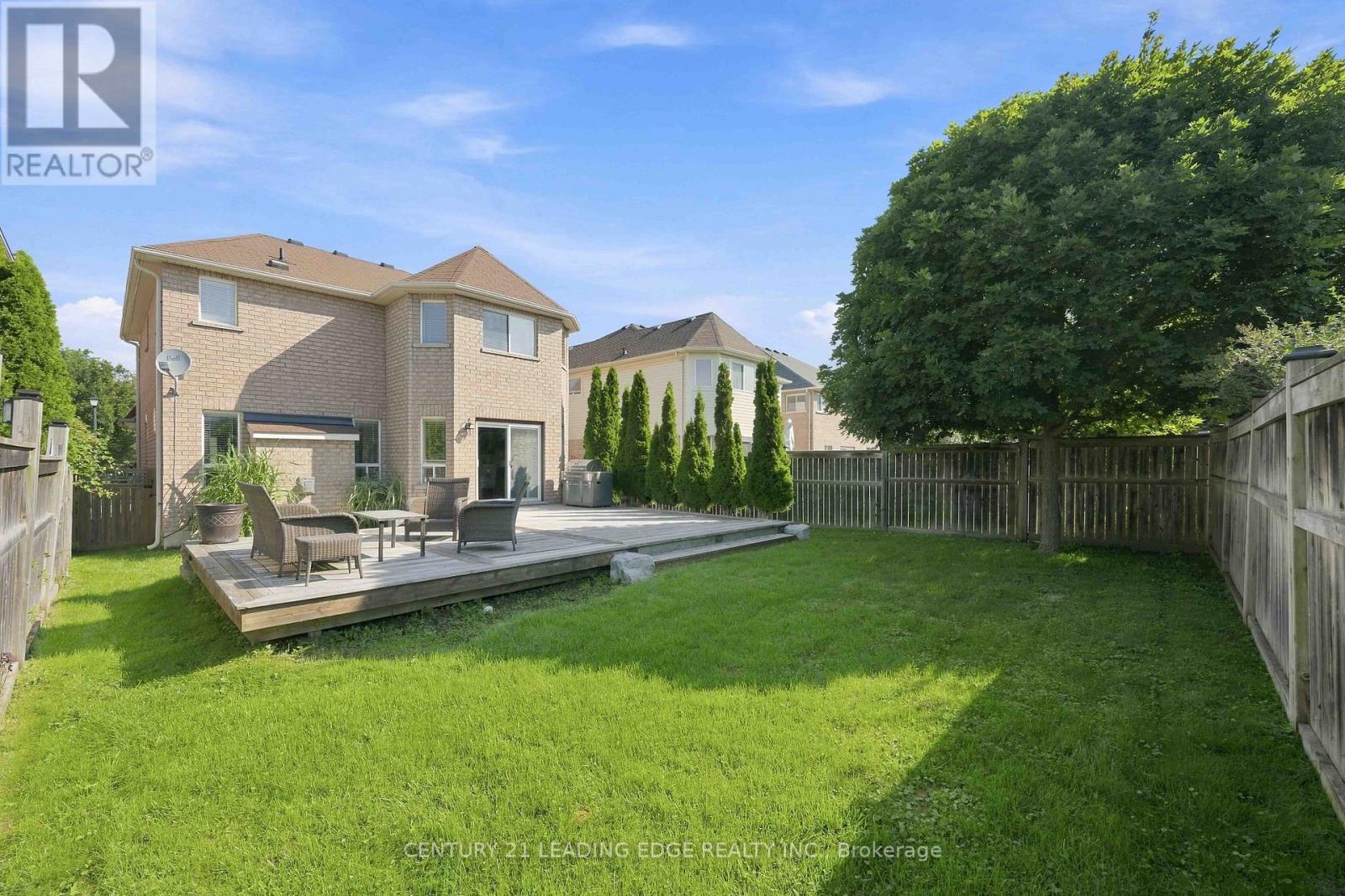 16 BOLSTER LANE - 34