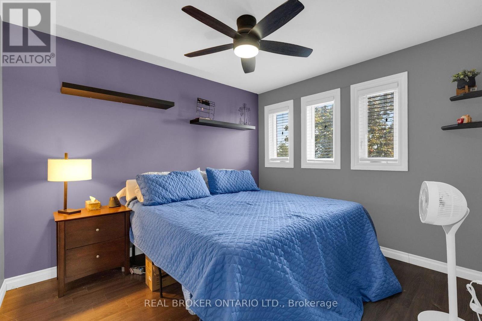 64 VANESSA DRIVE - Image 24