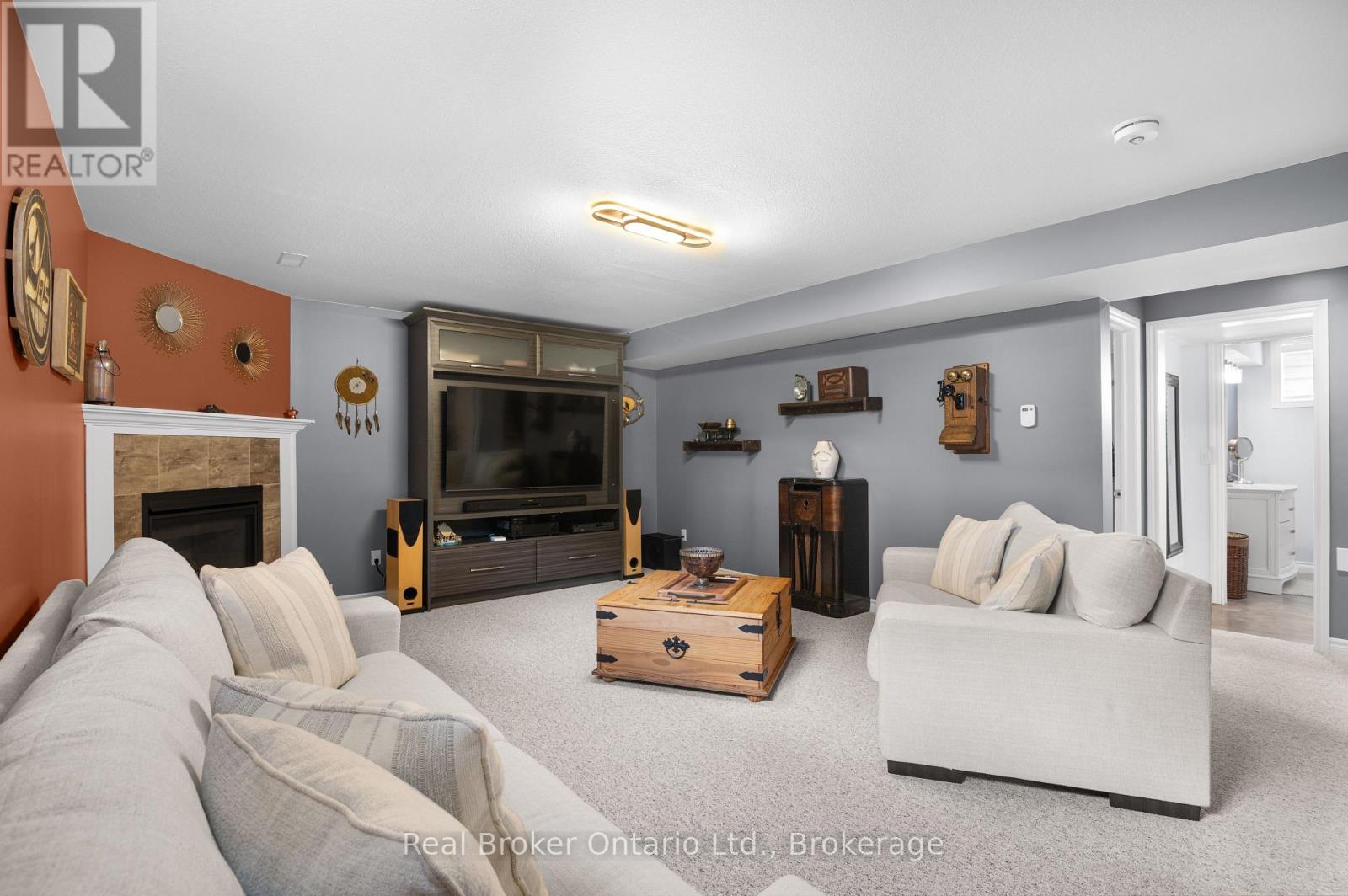 157 CLYDE STREET - 17
