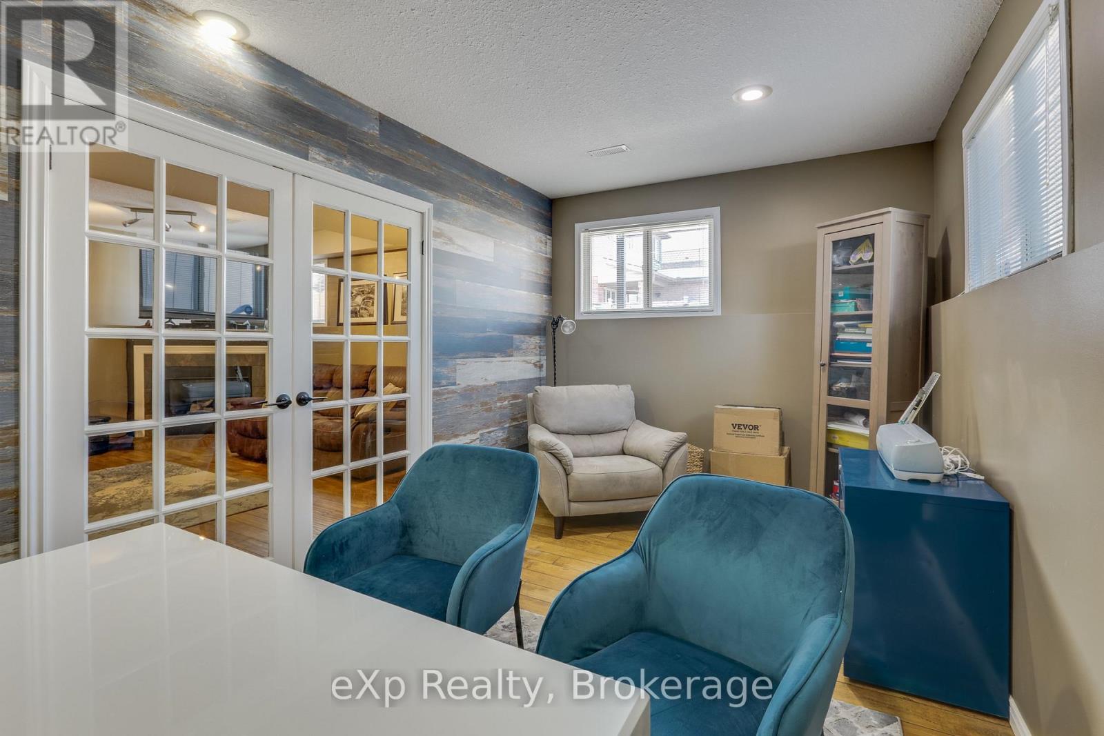 547 FOREST CREEK PLACE - Image 34