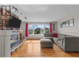 3 Luther Place thumbnail 3