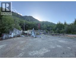 Dl 1501 Benson Lake, Port Alice, BC V0N2N0 Photo 17