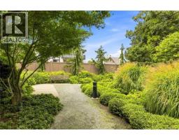 303 1018 Pentrelew Pl, Victoria, BC V8V4J6 Photo 52