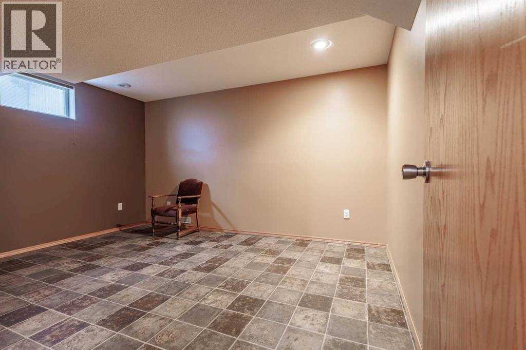 93 Park Meadows Court SE - 30