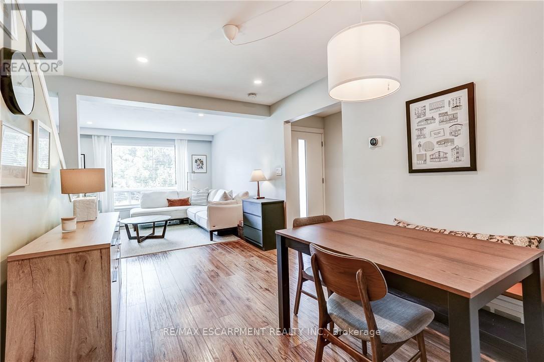 2488 BROOKHURST ROAD - 12