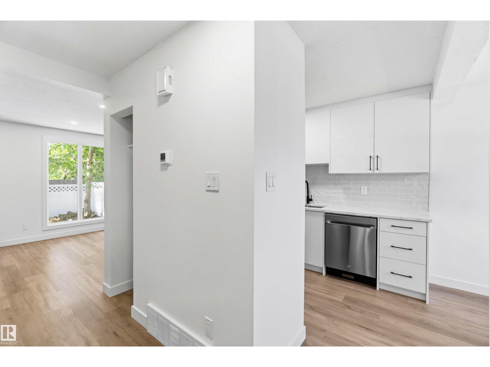 350 CLAREVIEW RD NW - 13