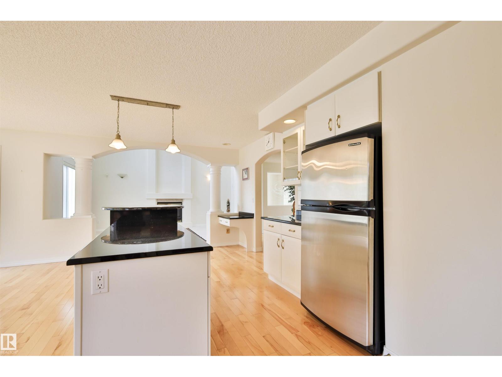 237 DARLINGTON CR NW - Image 11