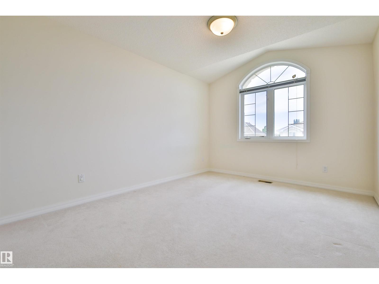 237 DARLINGTON CR NW - Image 37
