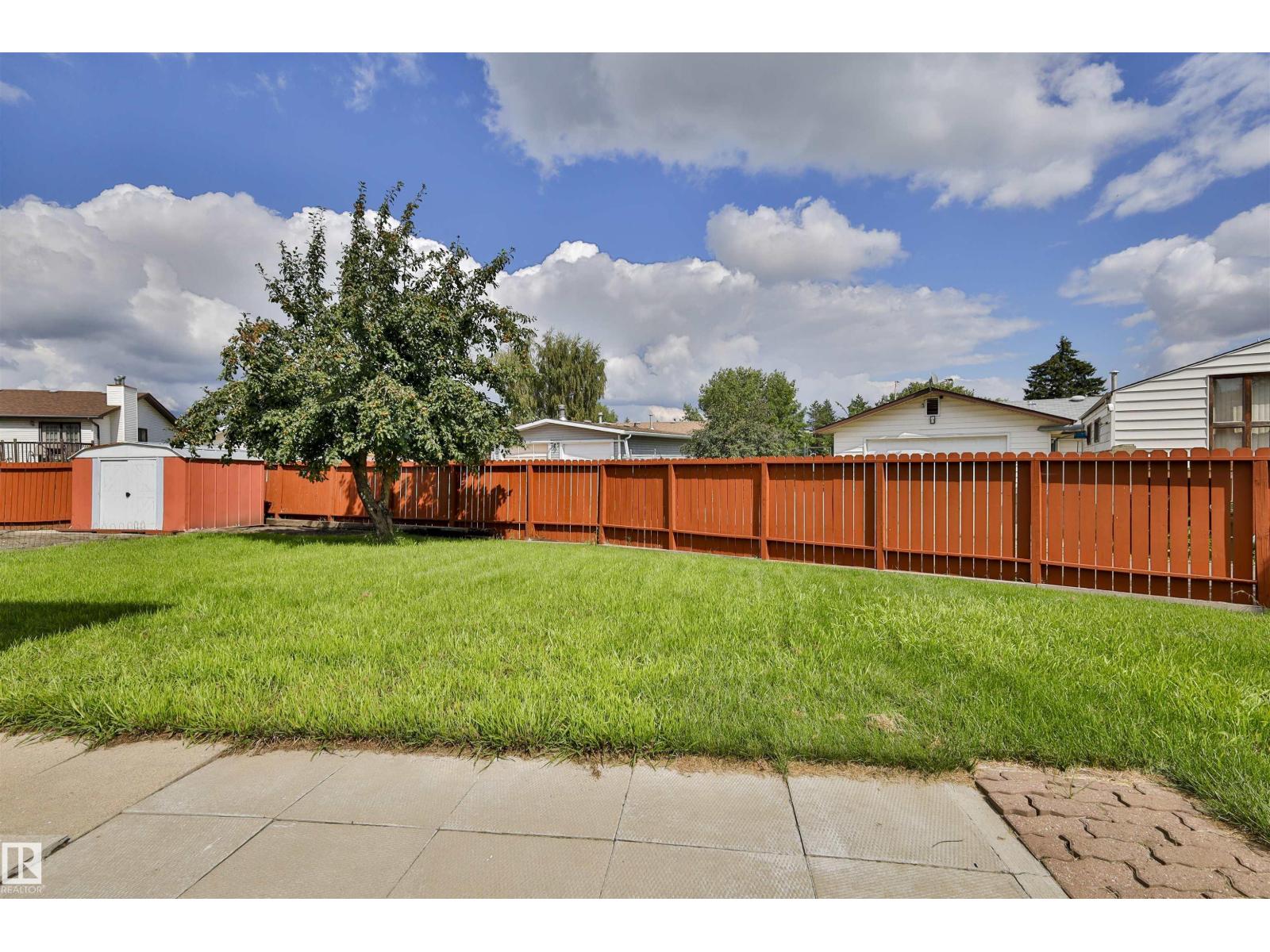 12229 39 ST NW - 2