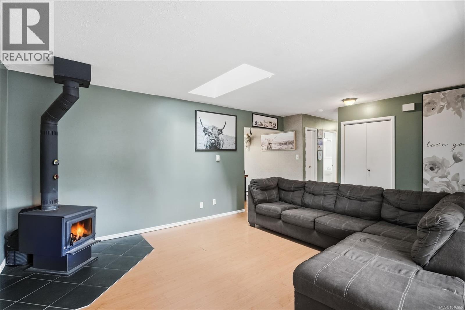 358 Aldous Rd, Qualicum Beach