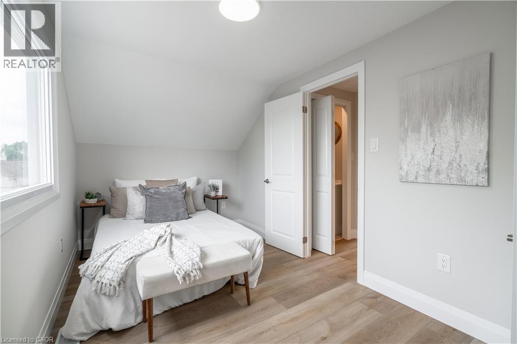 88 IVON Avenue - Image 27