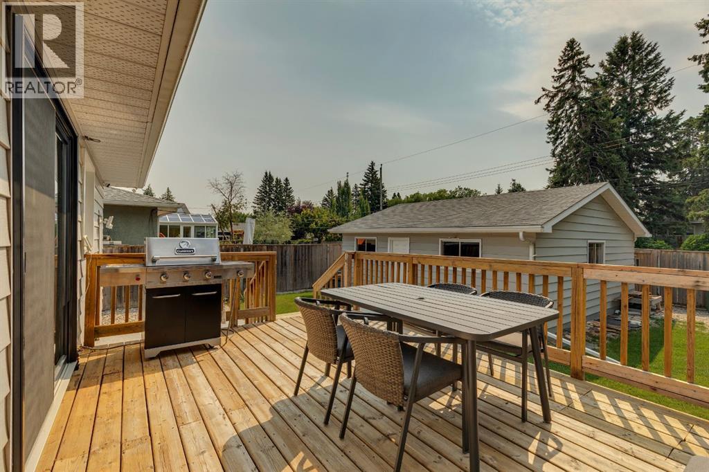 4927 10 Avenue SW - 29