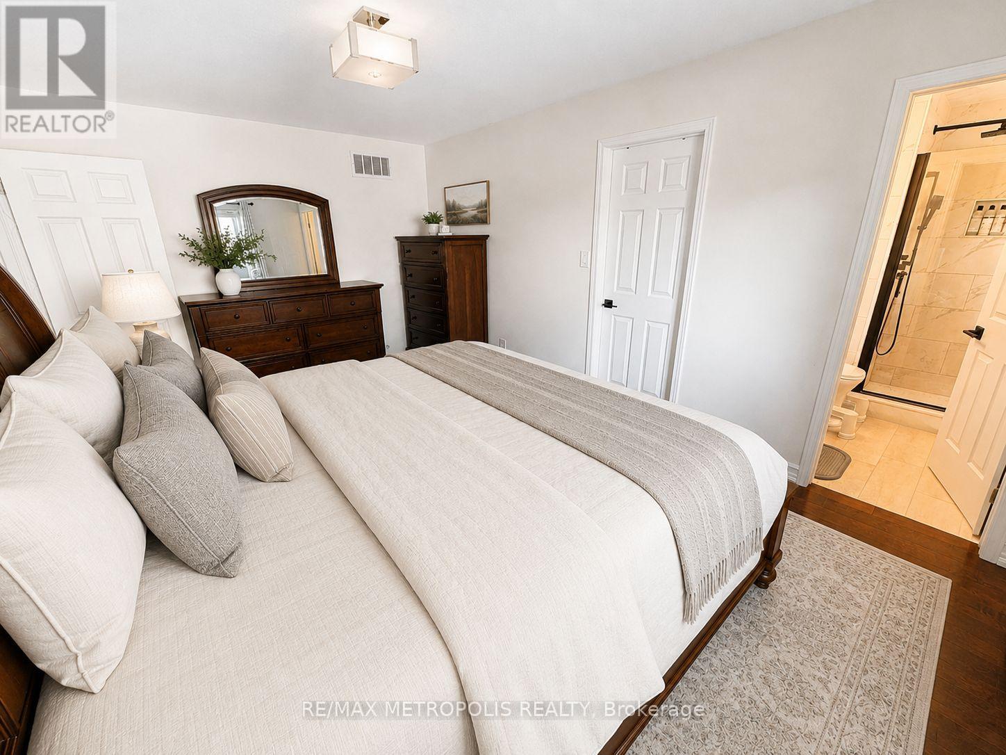 46 WHITEROCK AVENUE - 14