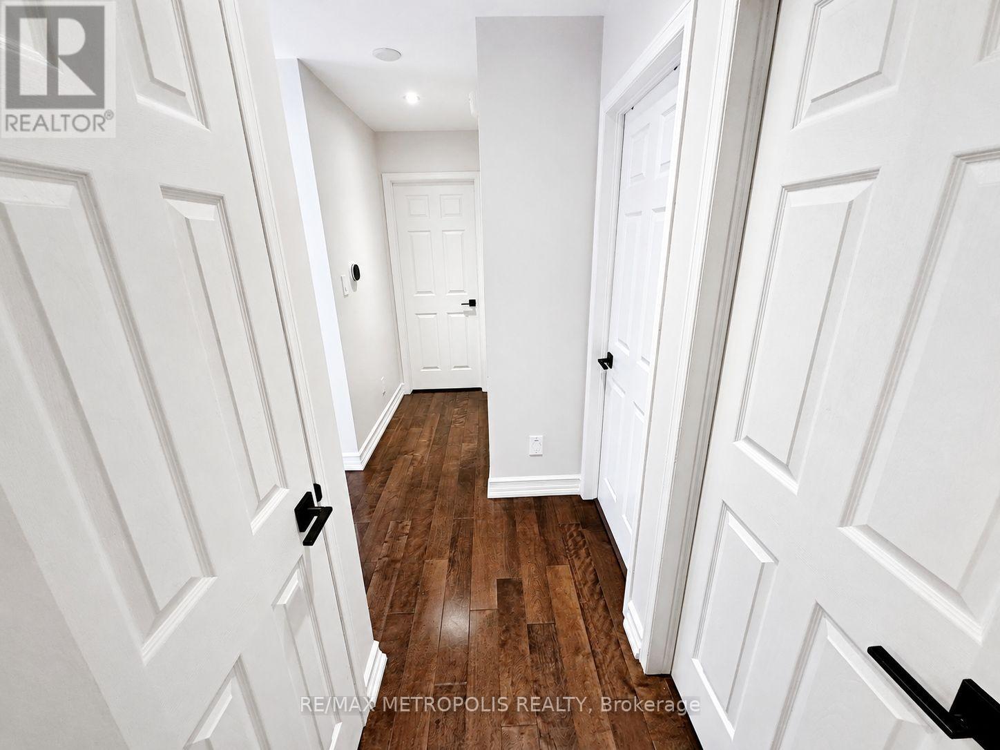 46 WHITEROCK AVENUE - 22