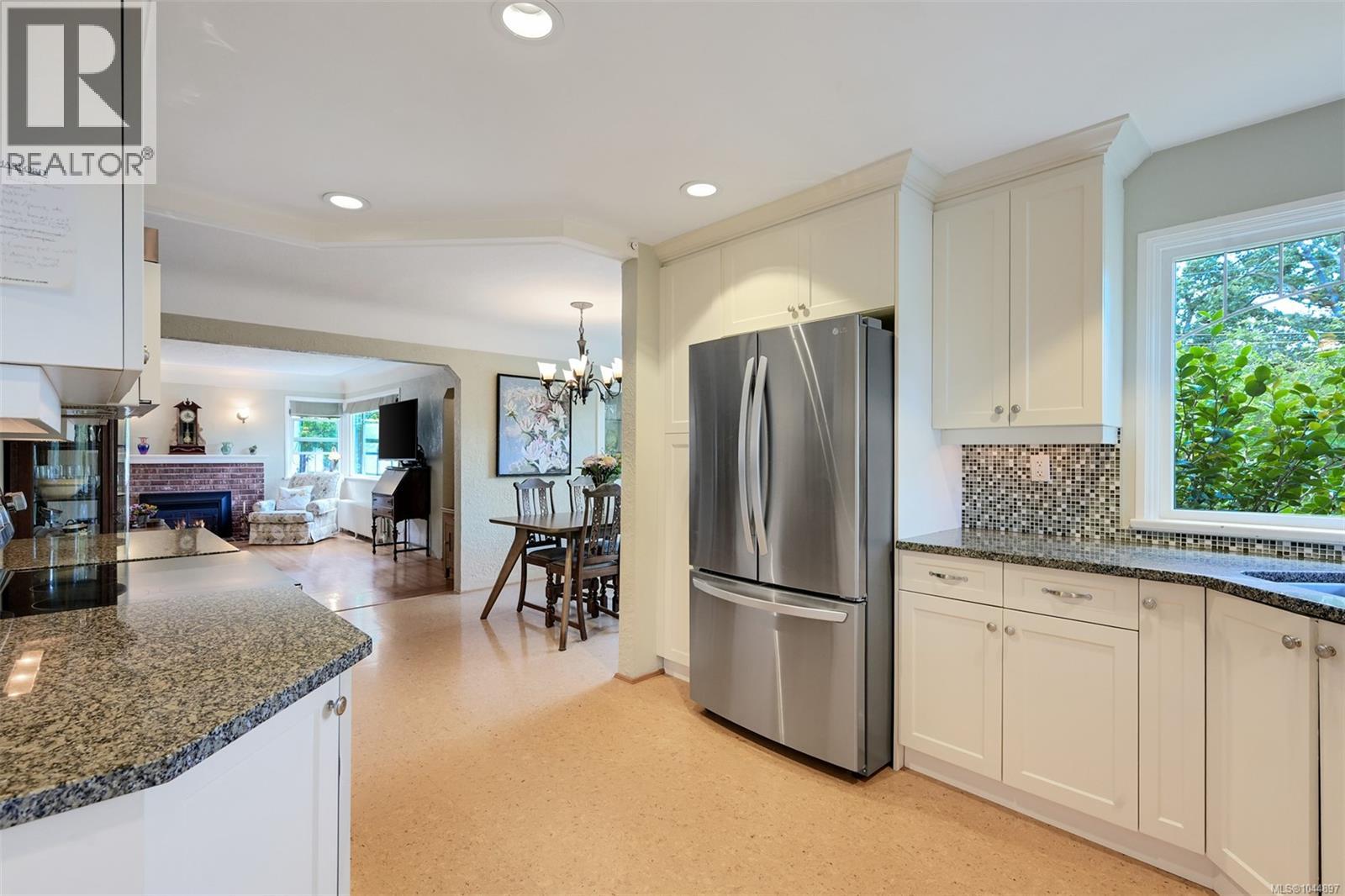 3835 Cumberland Rd - 11