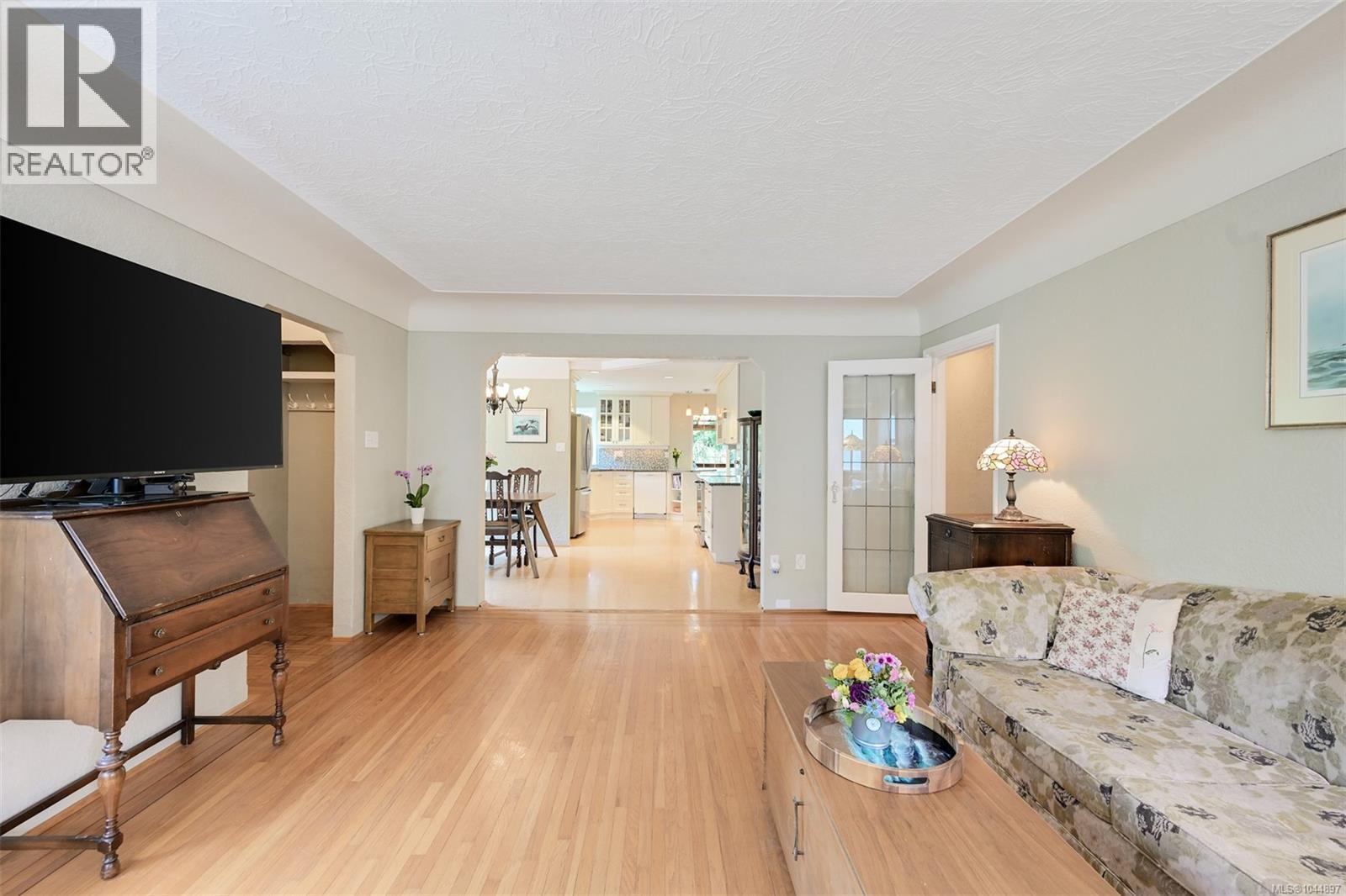 3835 Cumberland Rd - 6