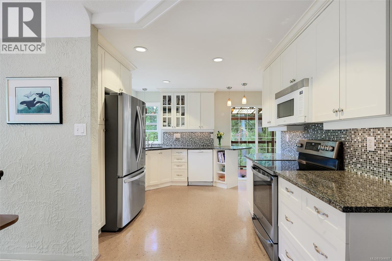 3835 Cumberland Rd - Image 9