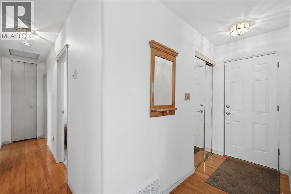 4021 Embury Crescent - Image 14