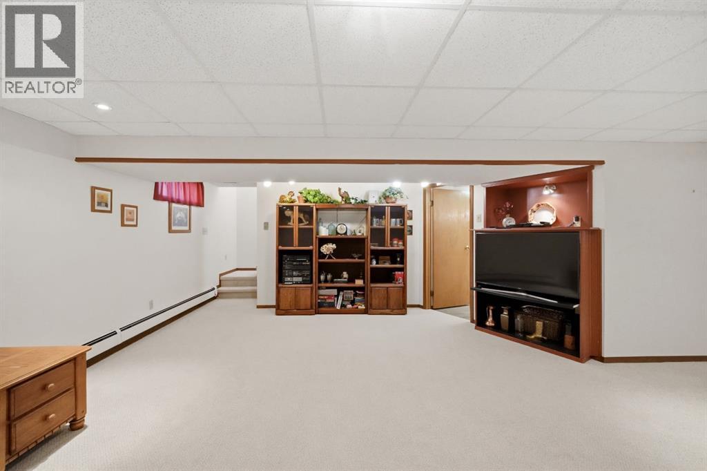 4021 Embury Crescent - Image 27