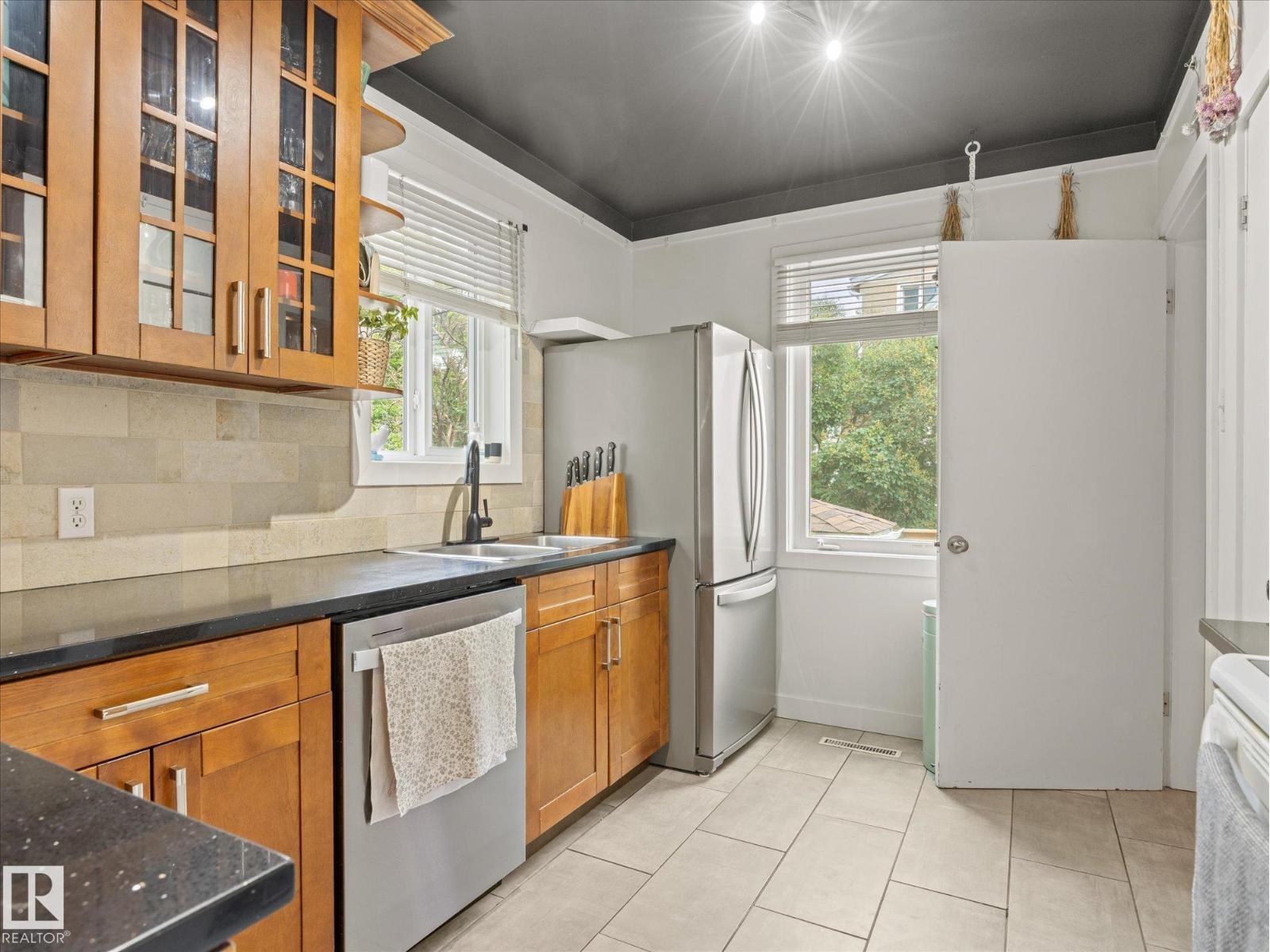 11949 ST ALBERT TR NW - 14