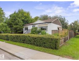 11949 St Albert Tr Nw, Edmonton, AB T5L4G5 Photo 33