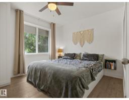Bedroom 4 - 11949 St Albert Tr Nw, Edmonton, AB T5L4G5 Photo 6