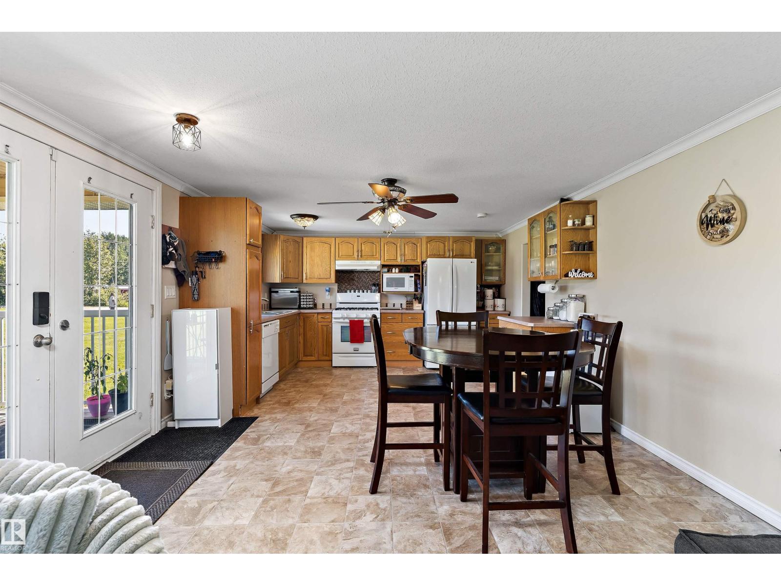 308 254054 TWP ROAD 460 - 11