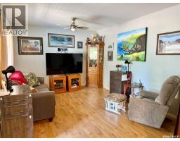 Laundry room - 315 3rd Avenue W, Debden, SK S0J0S0 Photo 6