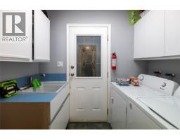 2874 Woodland Dr, Port Mcneill, BC V0N2R0 Photo 21