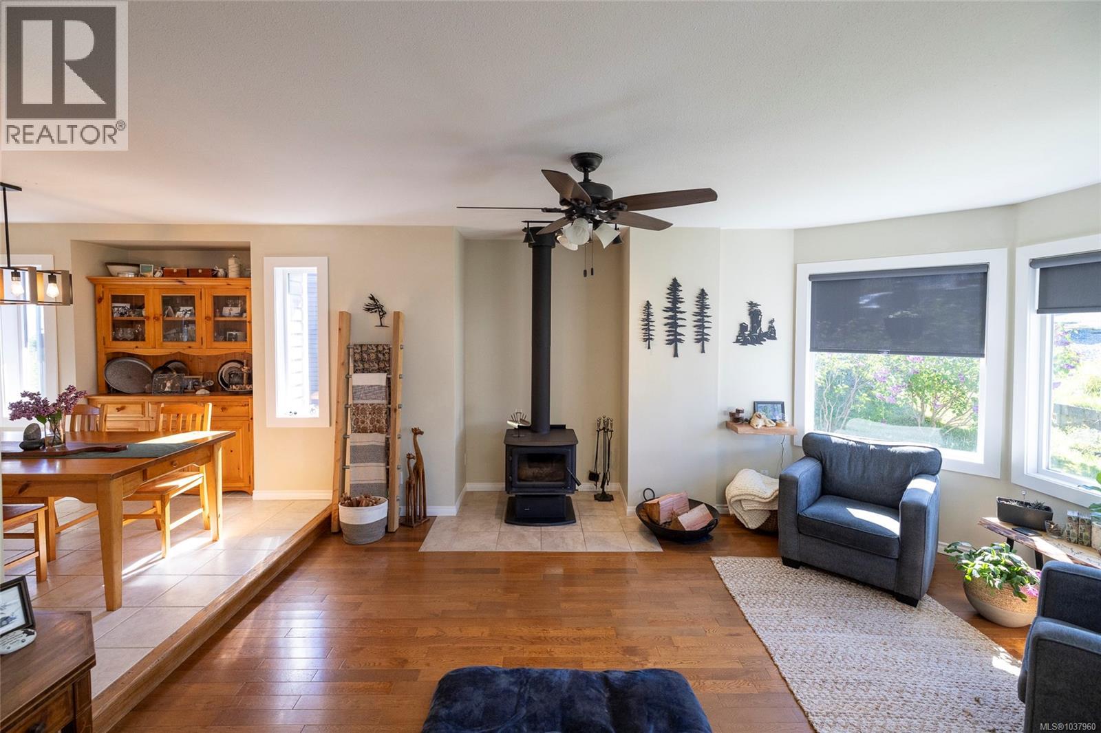 2874 Woodland Dr - Image 19