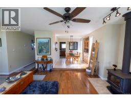2874 Woodland Dr, Port Mcneill, BC V0N2R0 Photo 18
