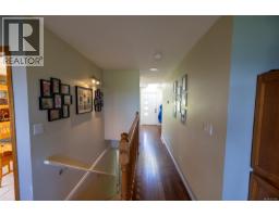 2874 Woodland Dr, Port Mcneill, BC V0N2R0 Photo 16