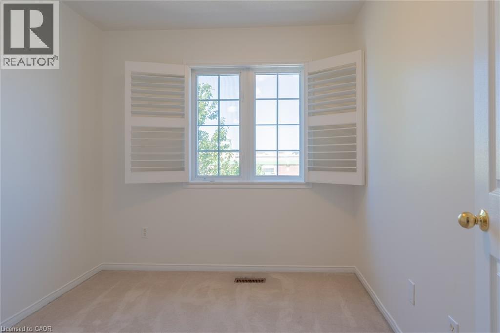4008 BERTON Avenue - 32