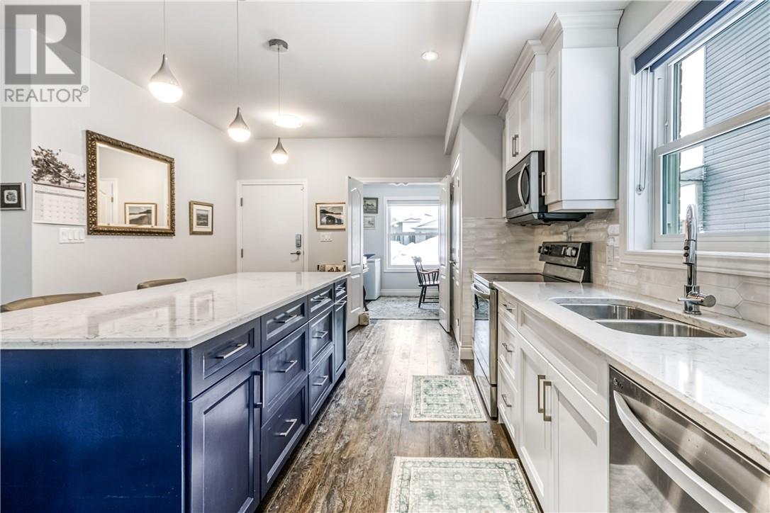 22 Teravista Way - 23