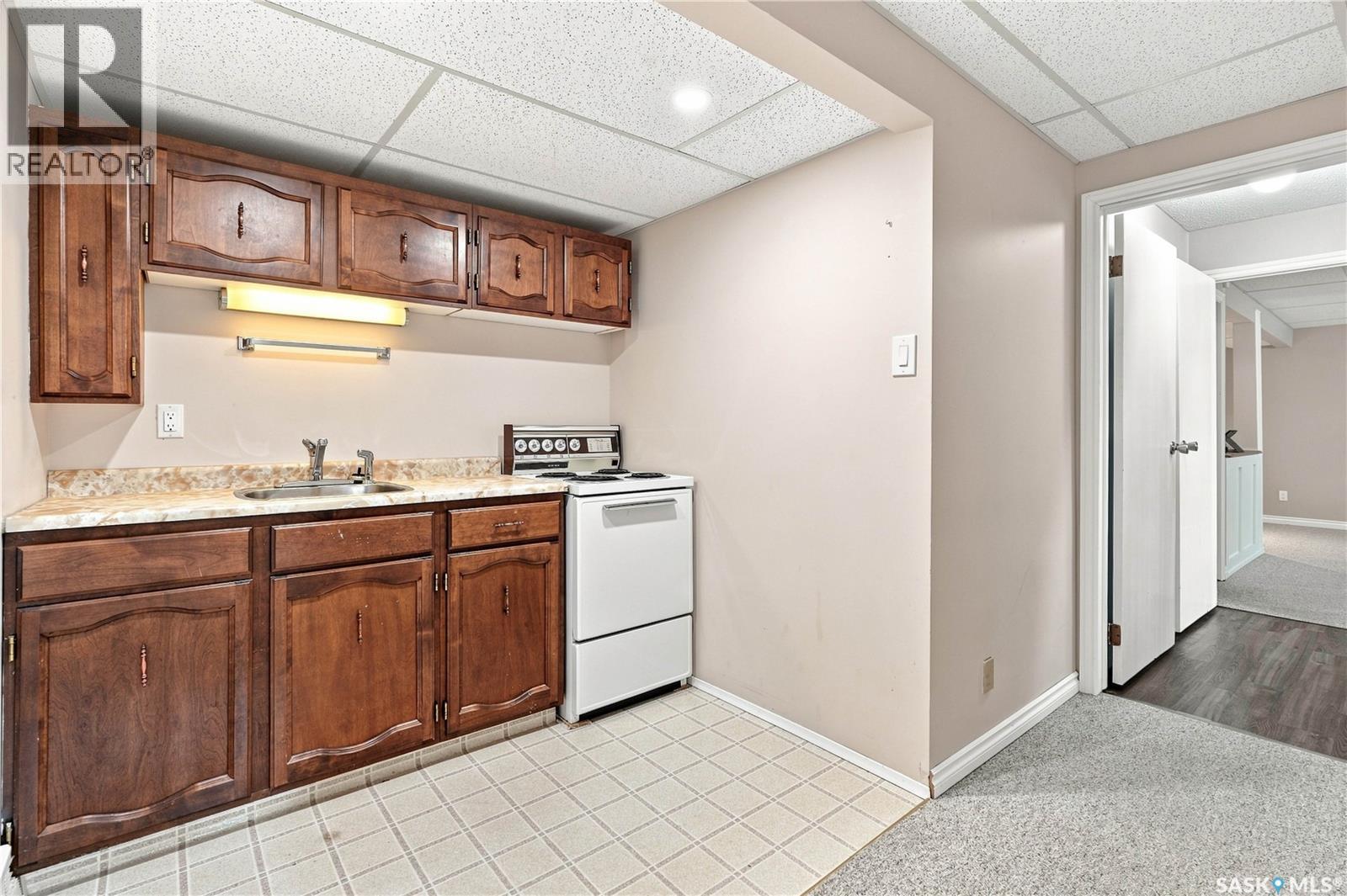 541 Guelph CRESCENT - Image 36