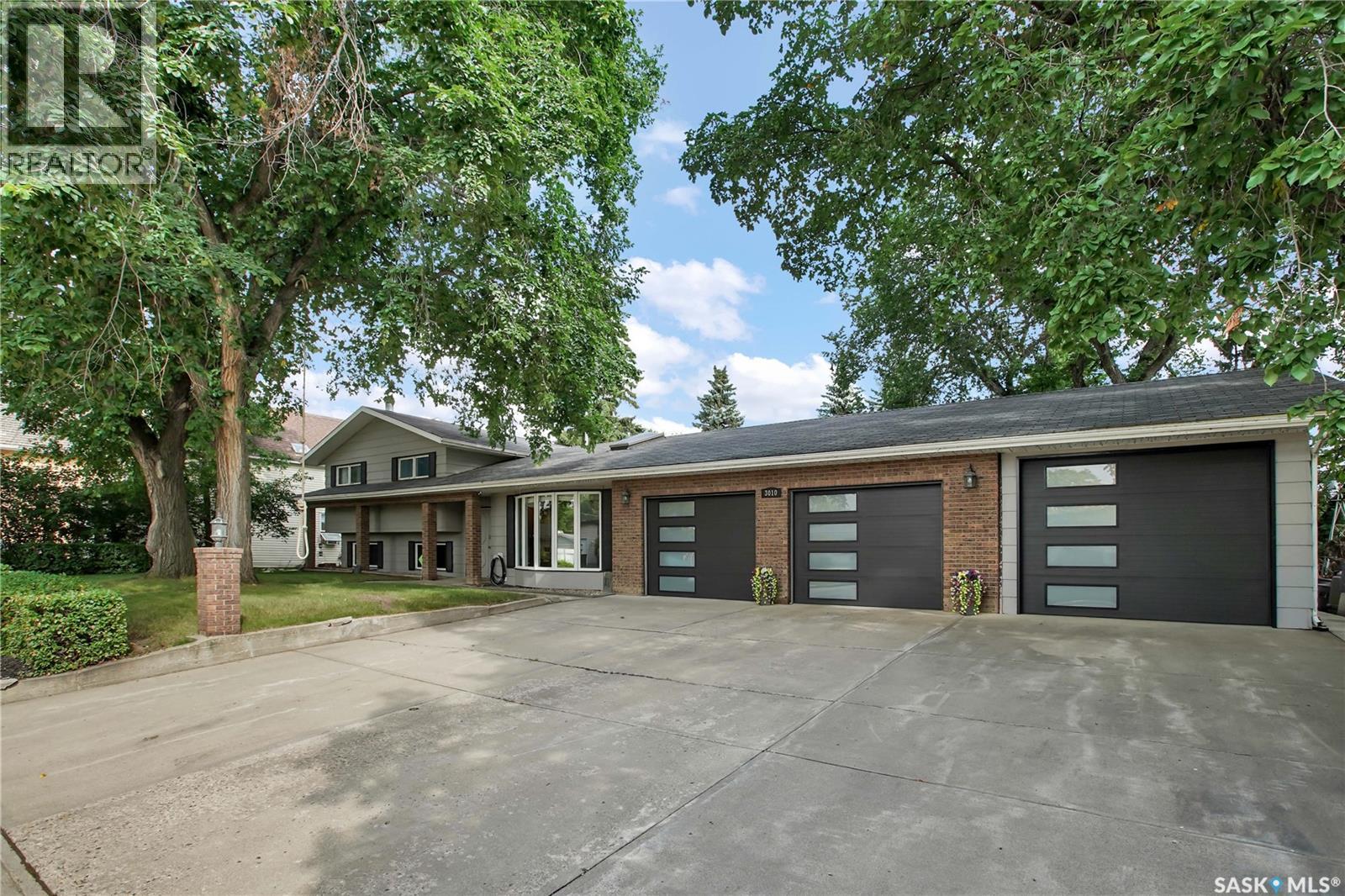 3010 5th STREET