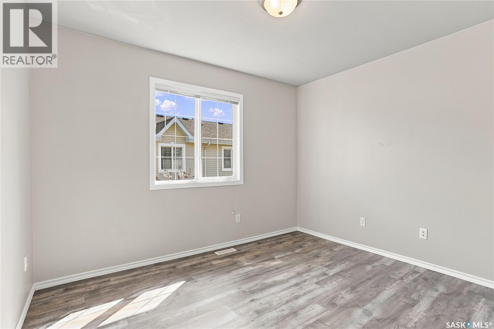 #34 243 Herold TERRACE - Image 15