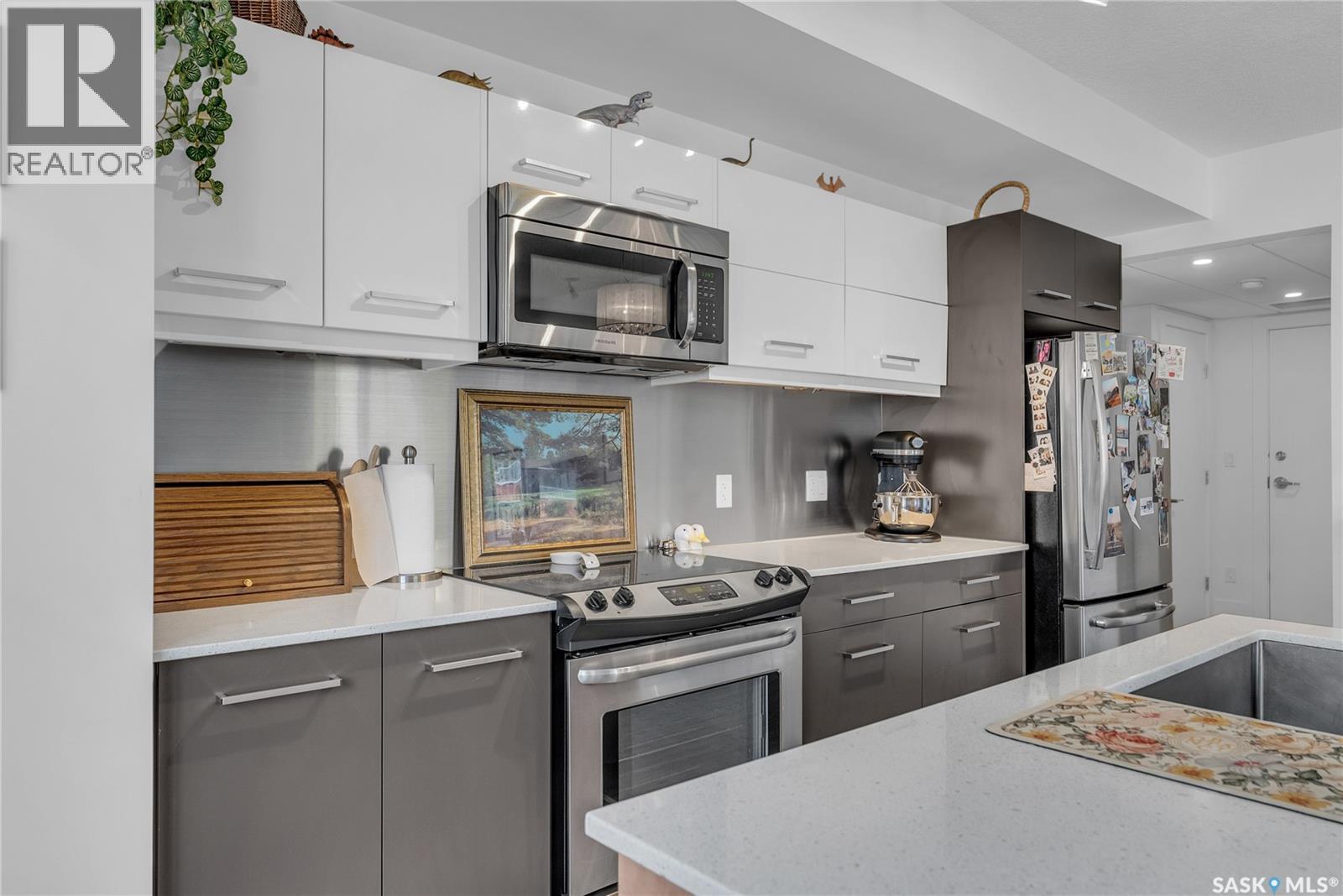 #304 409 B AVENUE S - Image 10