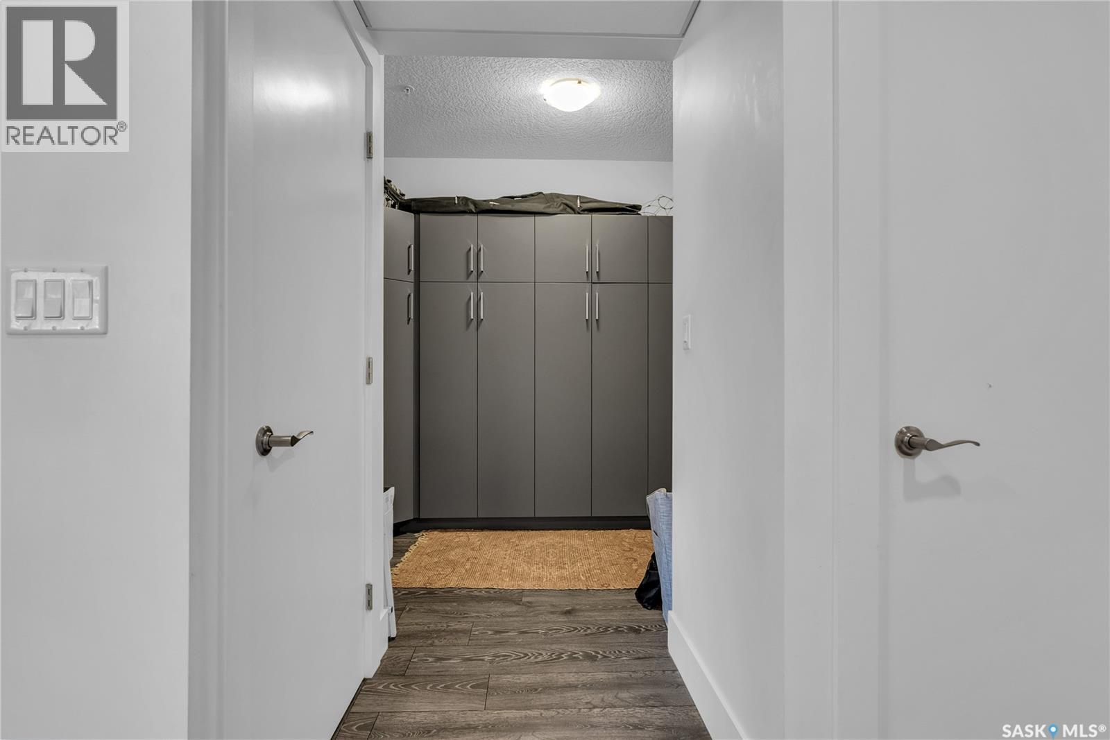 #304 409 B AVENUE S - Image 4