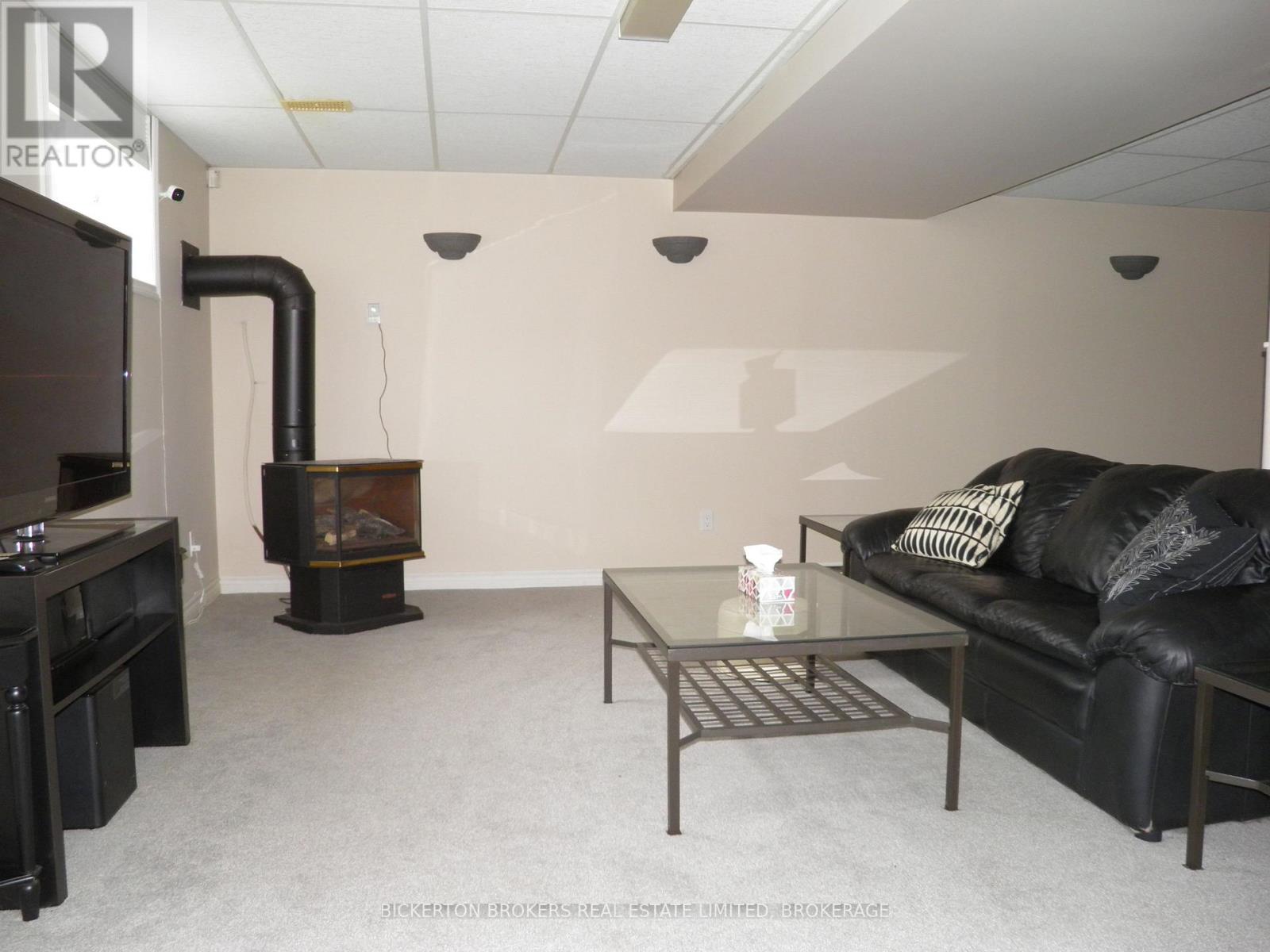21 FREDERICK ST STREET - 27