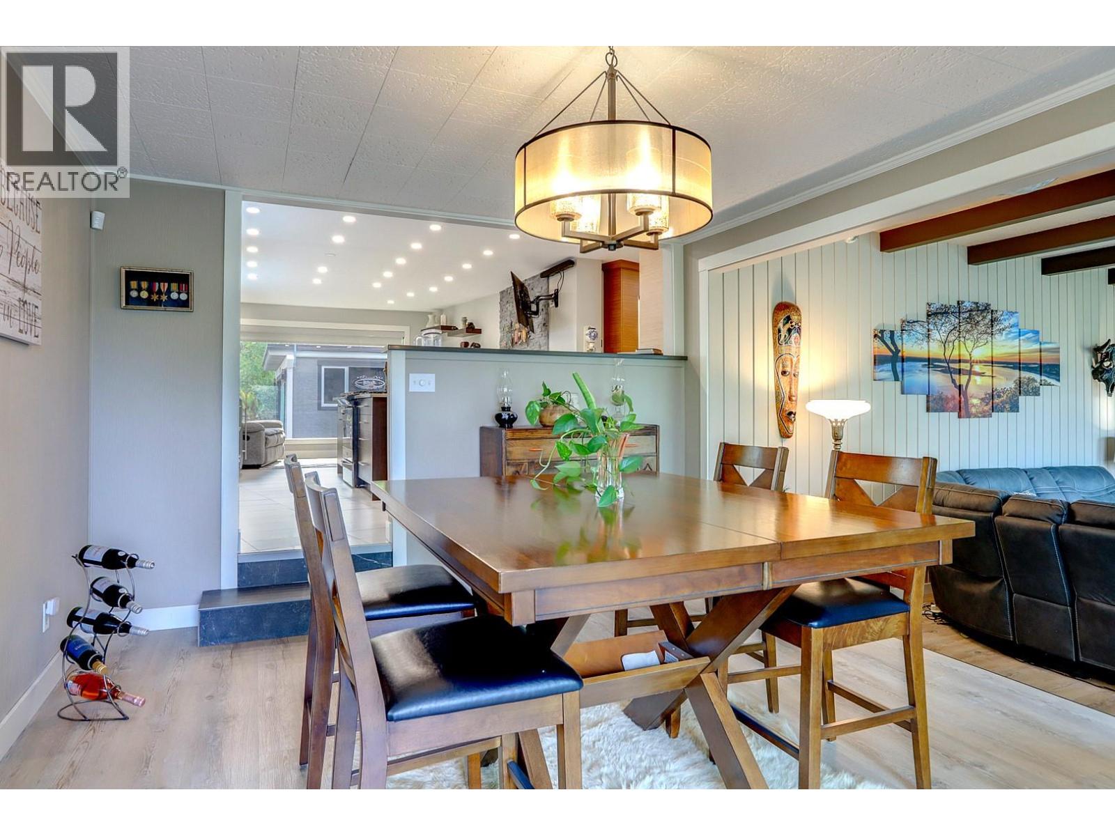 3006 22 Street - 18