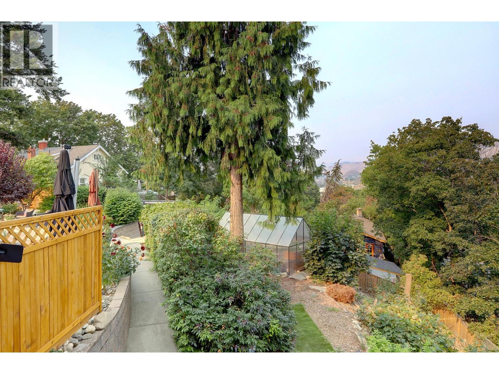 3006 22 Street, Vernon