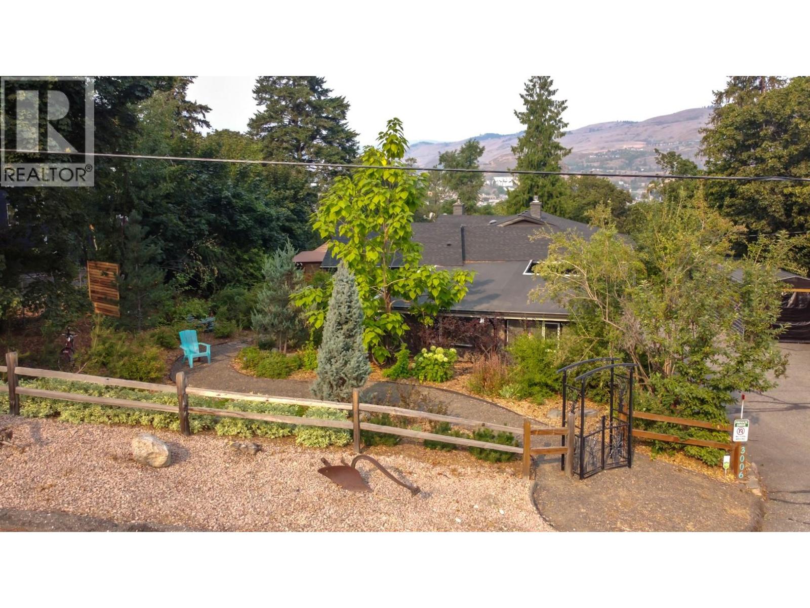 3006 22 Street - 85