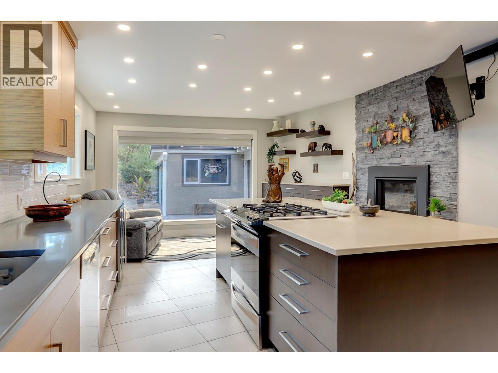 3006 22 Street, Vernon