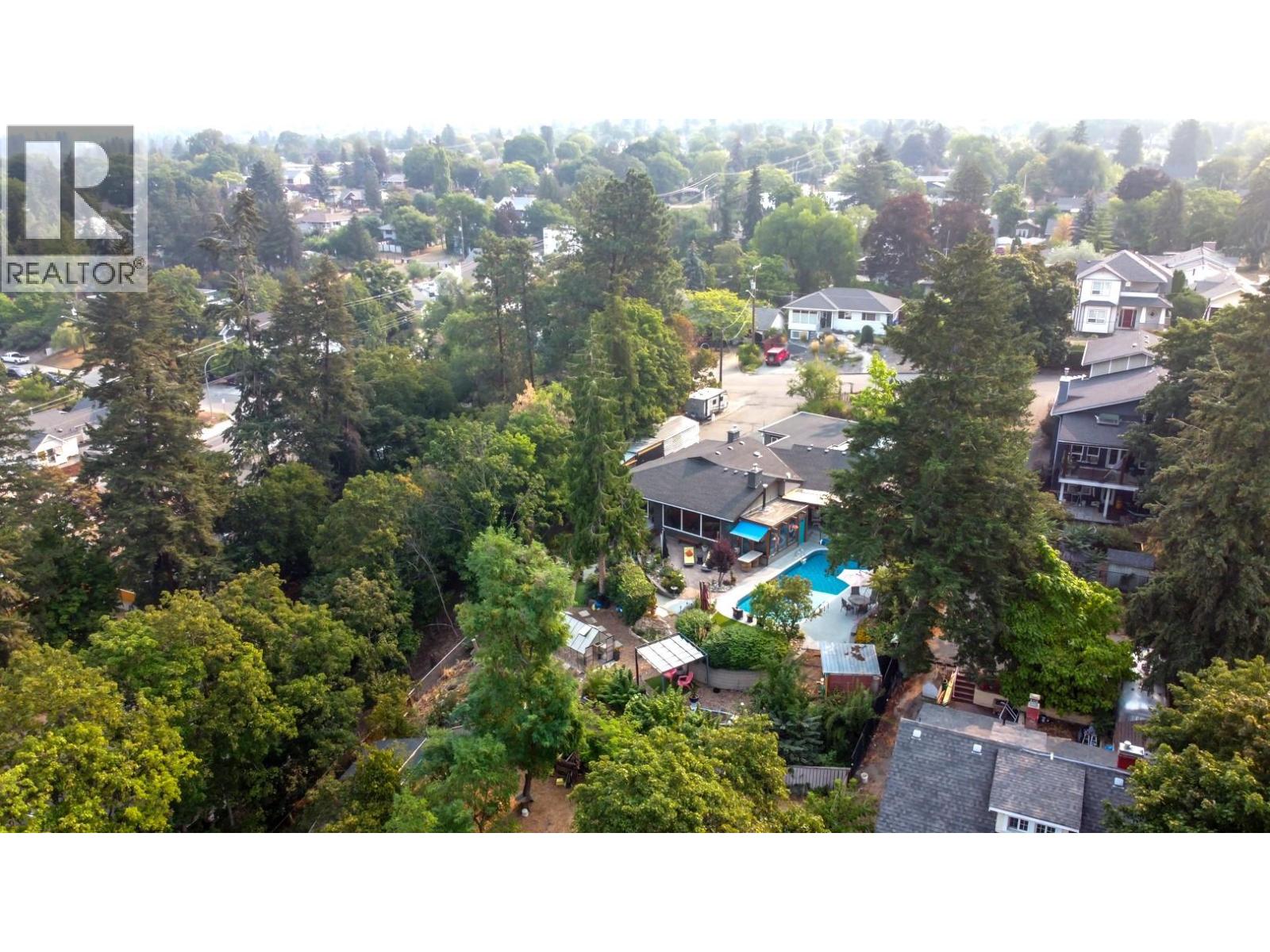 3006 22 Street - 94