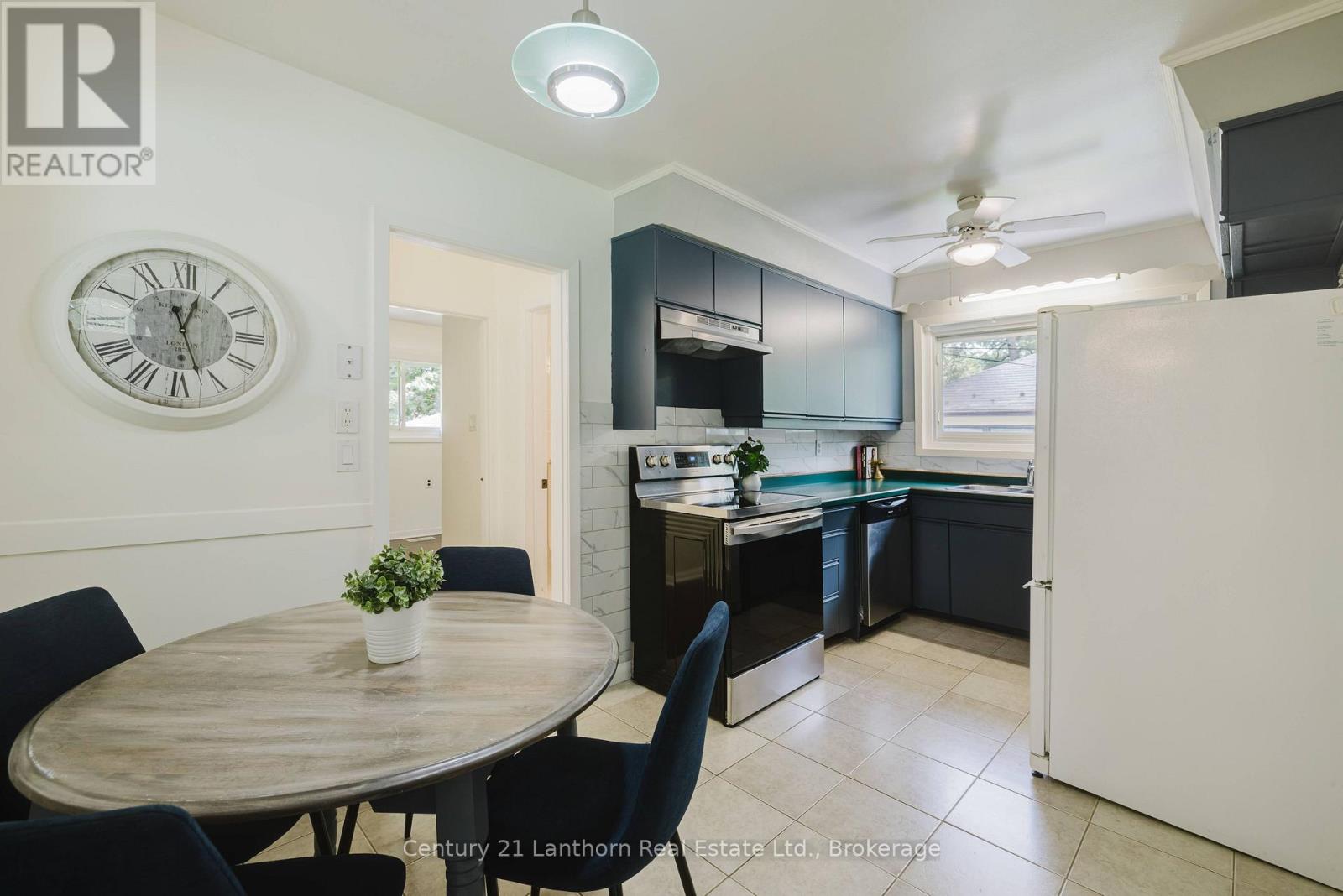 23 WOOD STREET - Image 13