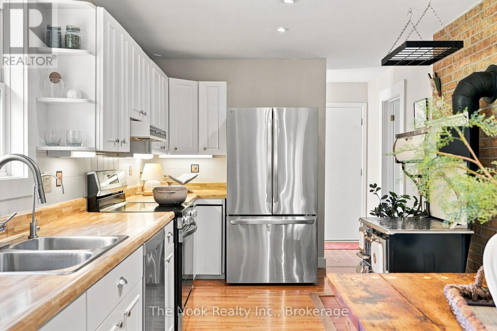 820 RAHMEL ROAD - 12