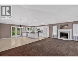 Photo 8 of 40, 9288 SUMMERSET PLACE · Prince George, BC