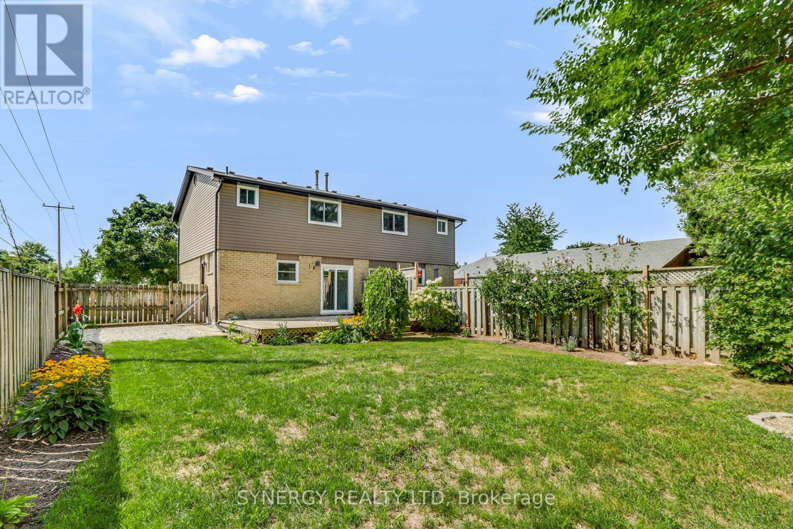 81 BRENNAN DRIVE - 41