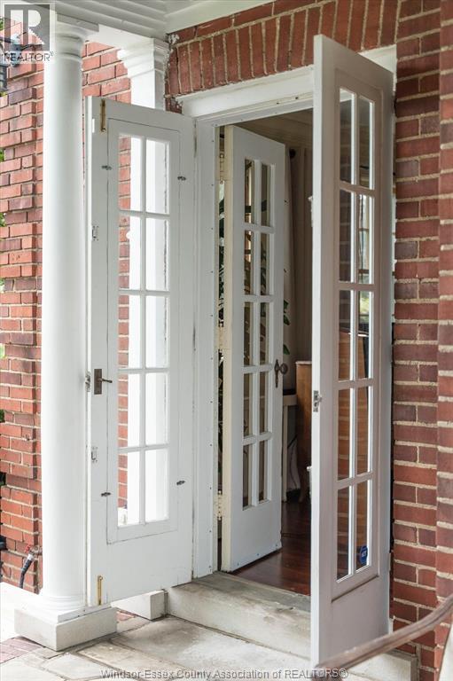 5325 RIVERSIDE DRIVE East - Image 37